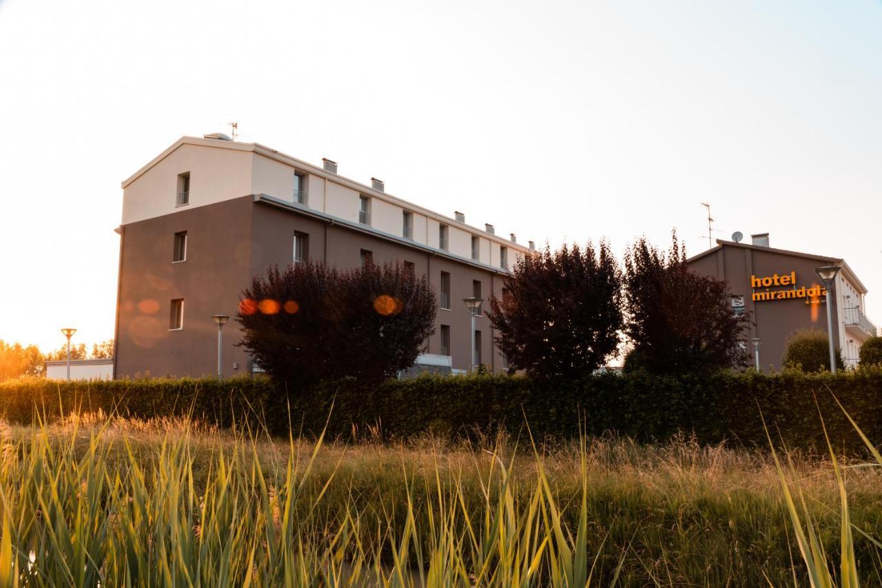 Hotel Mirandola Esterno foto